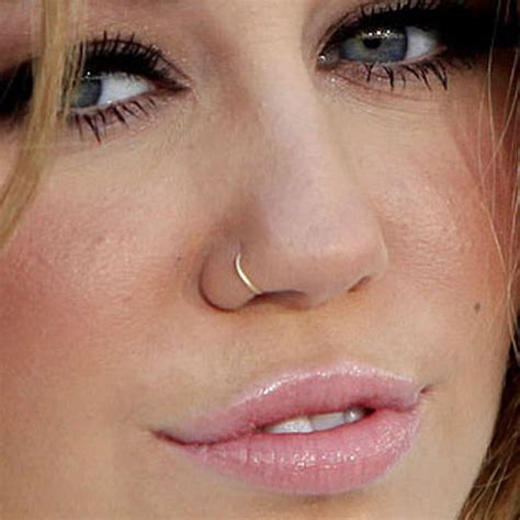 65 Celebrities With Nose Piercing – Body Art Guru