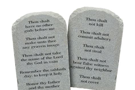 ten commandments  texas classrooms   version ut news