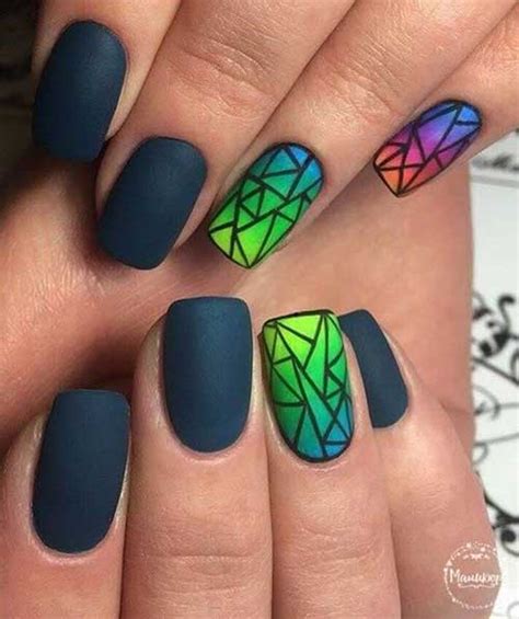 Must See Ombre Colored Nail Designs