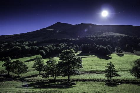 interesting photo   day moonlit night  cantal france