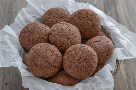 biscotti al cacao  gocce  cioccolato  farina  semola ricetta