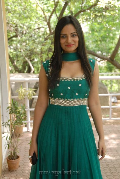 Sexy Actress Gallery Anuhya Reddy Telugu Actress Cute Pics
