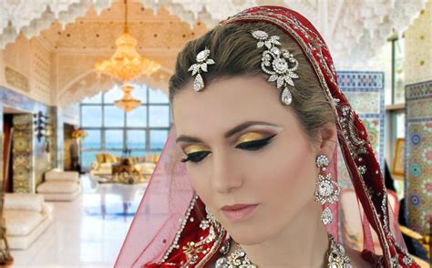 Traditional Indian Pakistani Asian Gold Bridal Makeup