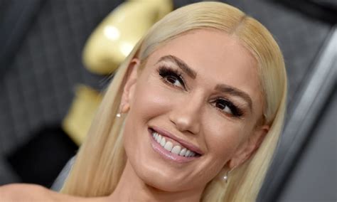 Gwen Stefani Is Unrecognisable With Short Mullet In Epic Teen Photo