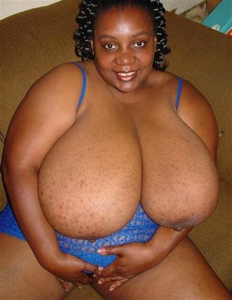 black boob huge mama hot naked pics