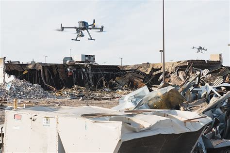 revolutionizing disaster management  essential role  drones
