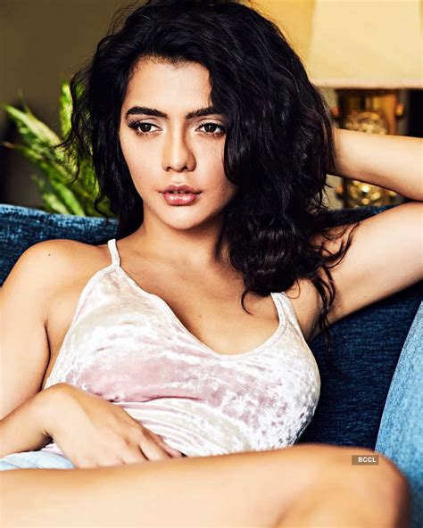 These Captivating Photoshoots Of Ruhi Singh You Surely Can’t Give A
