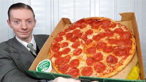 Papa John S New Crispy Parm Pizza Review Win Big Sports