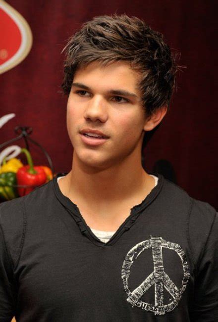 taylor lautner in bulk for twilight gallery from the