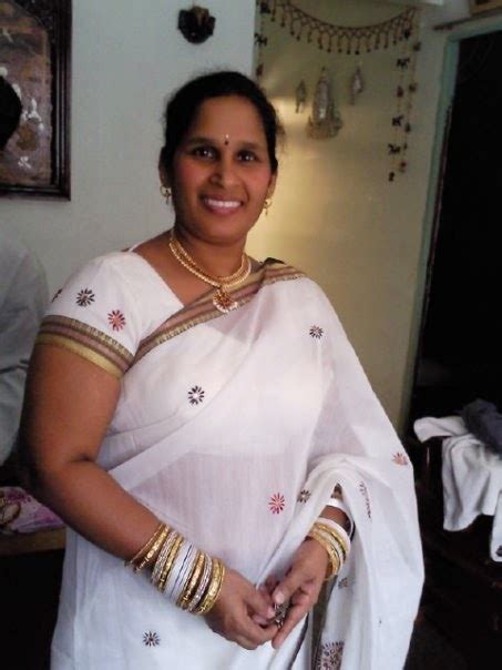 Tamil Homely Aunties Hot Dressing Look Beauty Tamil Nadu