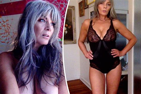 Sexy 54 Year Old Model Reveals How To Grow Old Gracefully