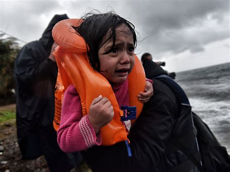 uk  resettle  child refugees  matter  urgency  mps  independent