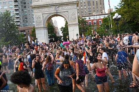 Dozens Of Women Go Topless For New York City S Annual Dyke March