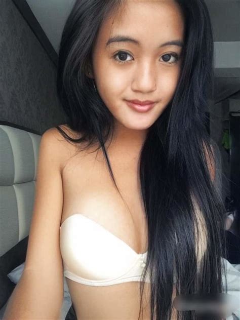 Lily Small Girl Escort And Nude Nuru Mas Filipino Escort In Cebu City