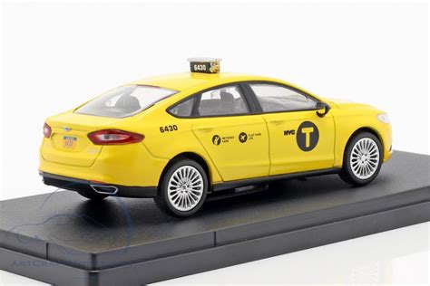 ford fusion nyc taxi year  yellow  ean