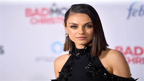 mila kunis  monthly donations  planned parenthood  mike pence