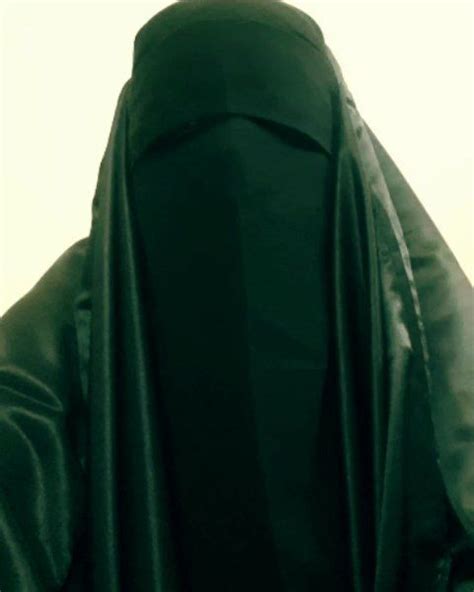 pin on burqa