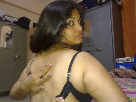 get indian busty tamil aunty porn for free