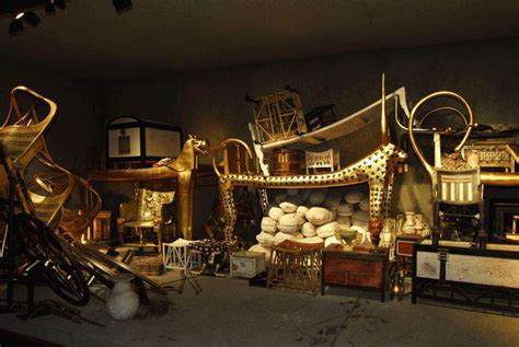 king tut exhibit recreates golden life after life the gazette