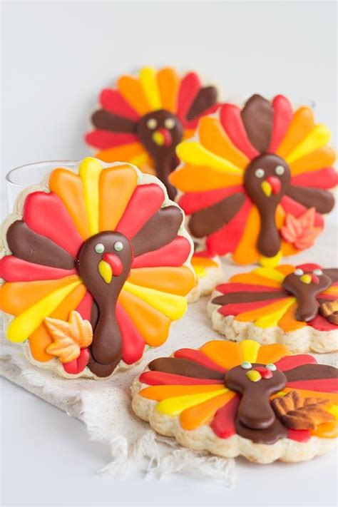 57 Diy Thanksgiving Cookies Treats Ornaments And Pumpkin Ideas Fall