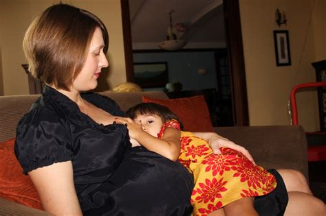 breastfeeding while pregnant videos normal sex vidoes hot