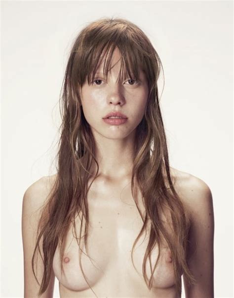 Mia Goth Zdjęcie Porno Eporner