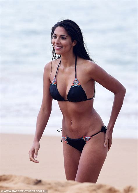 pia miller flaunts flawless bikini body after elle drama daily mail