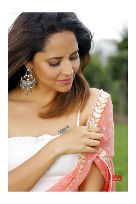 Actress Anasuya Bharadwaj Gorgeous New Stills Social News Xyz