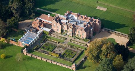 chequers    facts  pm theresa mays private country retreat