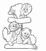 Coloring Designlooter Cats Playing Animals Three Kids sketch template