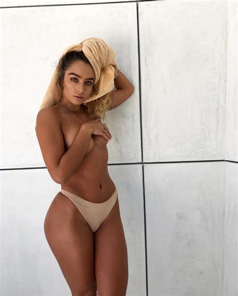 sommer ray nude leaked private pics and sexy shots of her big ass