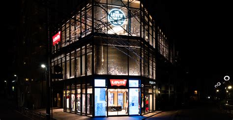 levis opens  tokyo flagship store levi strauss  levi strauss