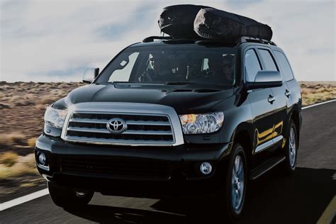 toyota sequoia continues  tradition  versatility