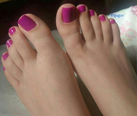 Pin By Jean Laguerre On Feet Painted Toe Nails Long Toenails Pretty
