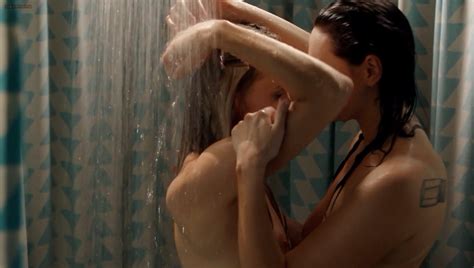 taylor schilling nude topless and lesbian and laura prepon nude topless in the shower orange