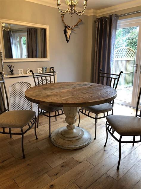 solid oak  dining table  seater chairs  crawley west