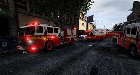 fdny fire truck model fdny truck racing  fire crashes  brooklyn