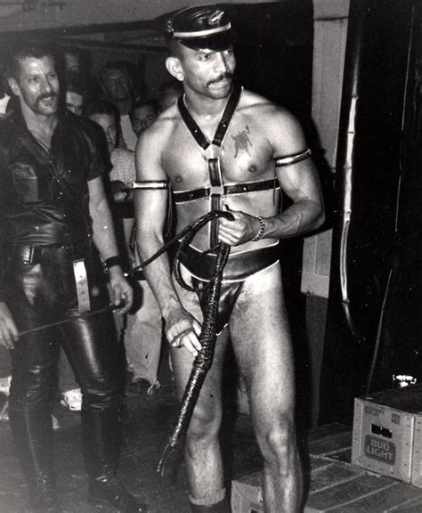 gay fetish xxx extreme gay torture males bareback pictures