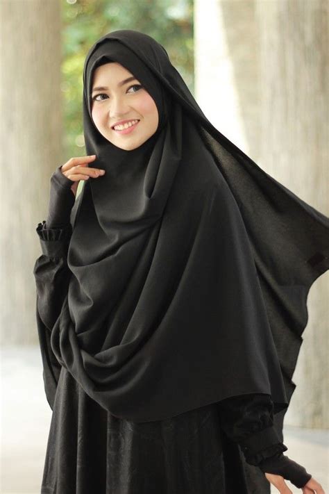 pin oleh roni nugraha di akhwat hijab