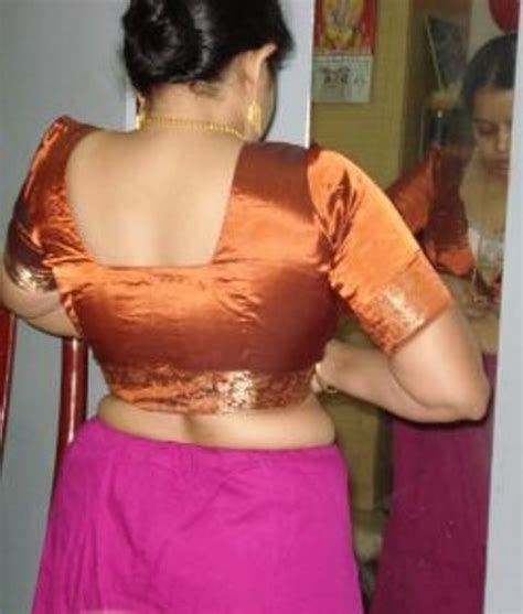 hot back side of desi girl pic