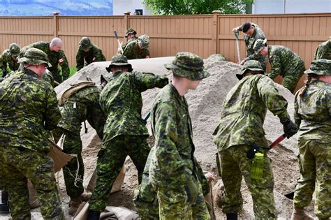 canadian forces troops return home  bc flooding situation improves