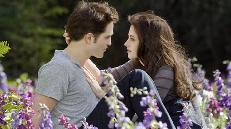 The 9 Stages Of Accepting That There S More Twilight On The Way Mtv