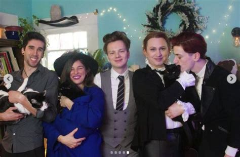 condragulations to jinkx monsoon on tying the knot