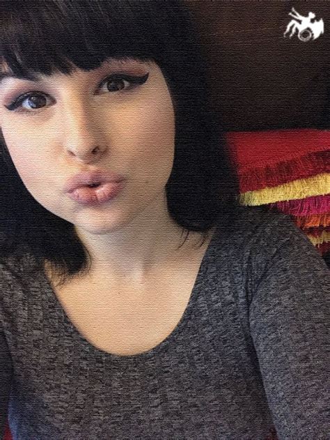 Пин на доске Bailey Jay