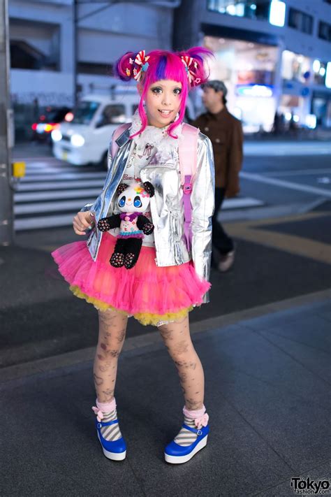 Haruka Kurebayashis Super Kawaii Pink Hair And Fashion In Harajuku
