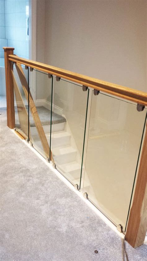 Balustrades With Wooden Outer Clear Toughened Glass Glass Outlet