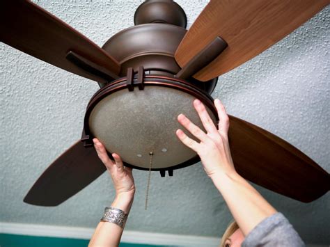 replace  light fixture   ceiling fan  tos diy