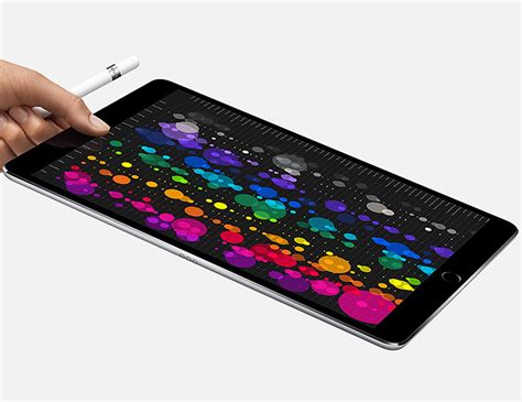 Apple Introduces A Bigger And Better 10 5 Inch Ipad Pro
