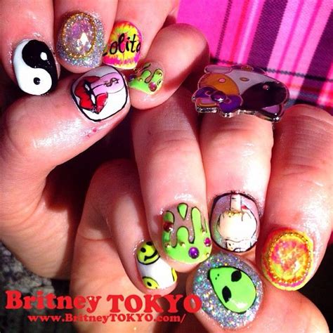 nails  britney tokyo hand designs nails design fake nails pretty