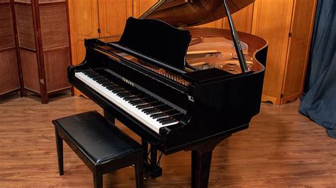 baby grand piano good  beginners wifes choice